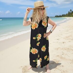 Vintage Hand Made & Cleaned Dramatic Floral MuMu or Beach DRess, L, $40